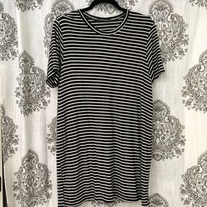 Brandy Melville Striped T-Shirt Dress